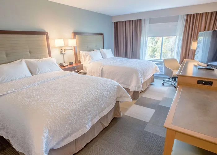 Hampton Inn By Hilton Amesbury, Ma